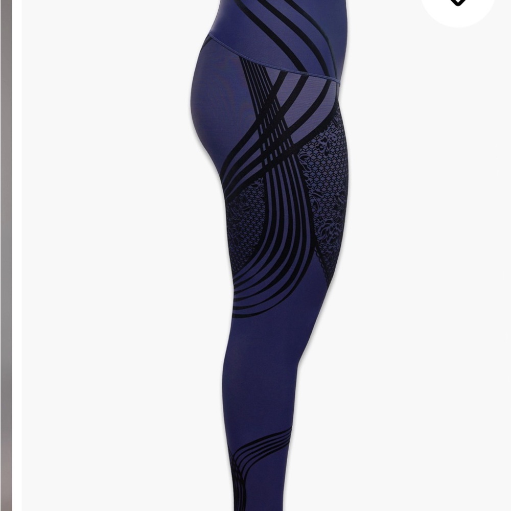 NWT SAVAGE FENTY BY Rihanna 
FX HIGH-WAIST LEGGING